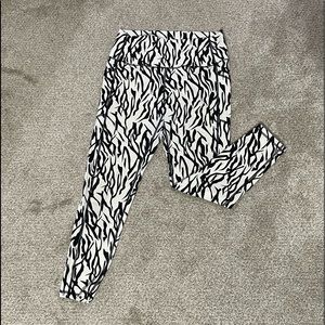 Zyia Leggings